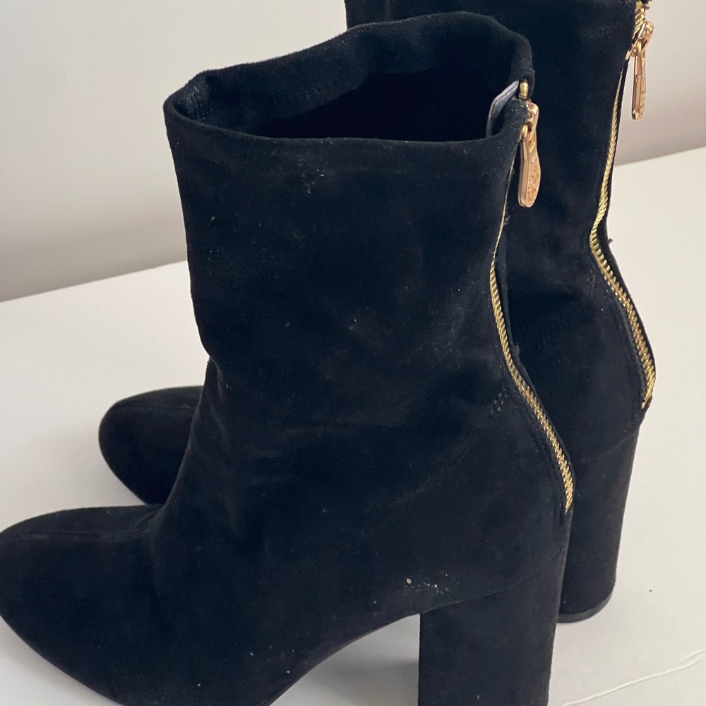 Guess Suede Boots - Picture 2 of 5